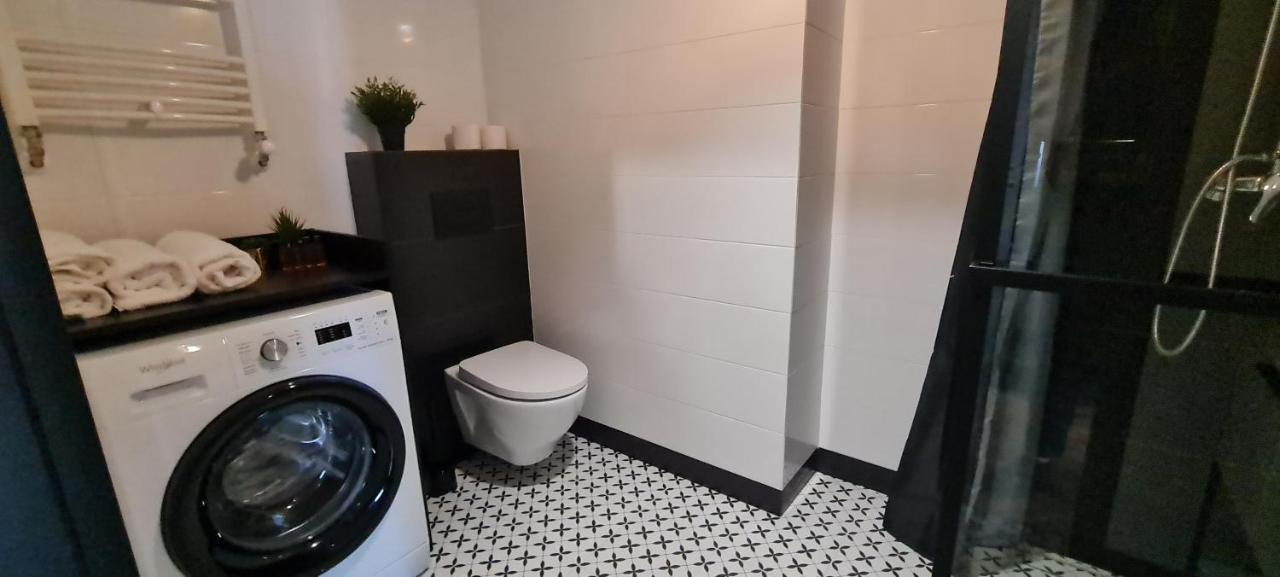 Mazovia Gold Apartament Płock Buitenkant foto